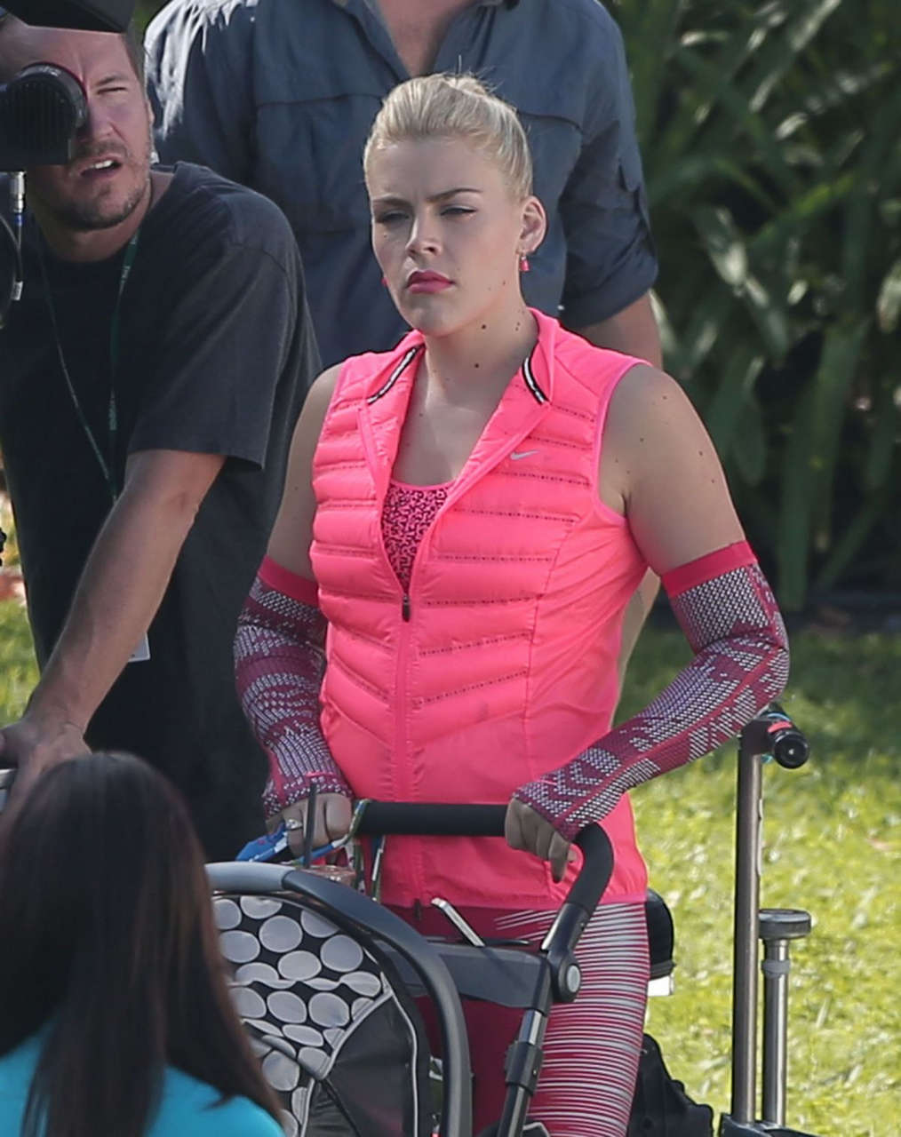Busy Philipps Set Cougar Town Los Angeles
