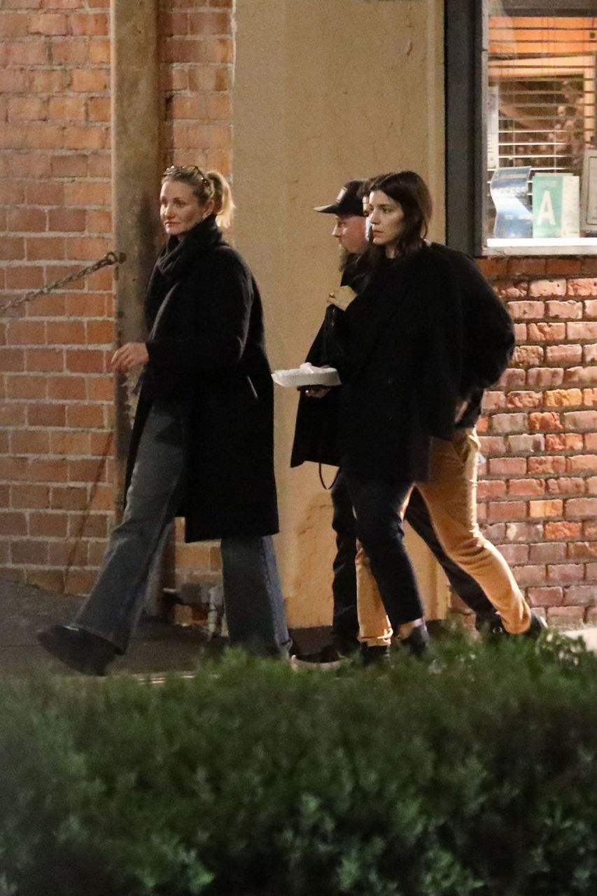 Cameron Diaz And Benji Madden Out For Dinner With Friends Los Angeles