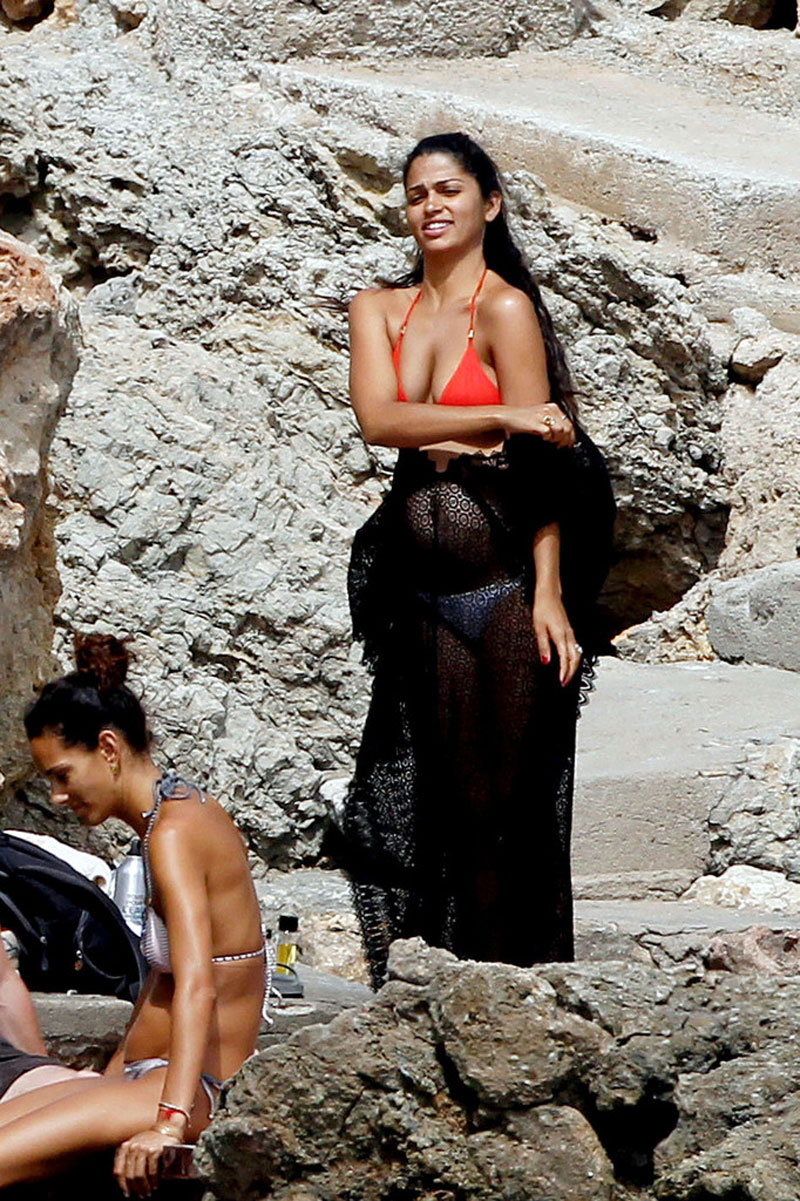 Camila Alves Bikini Shows Off Her Baby Bump Beach Ibiza
