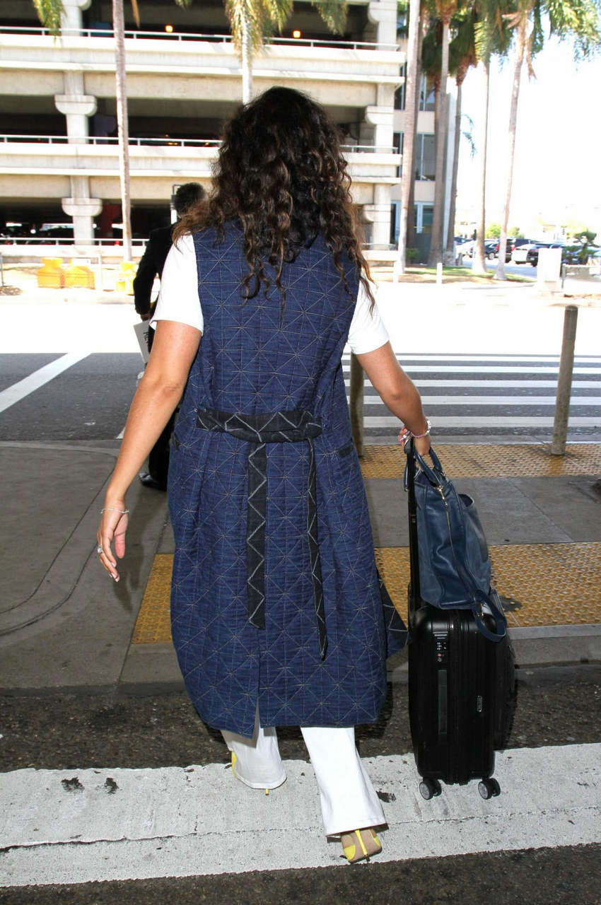 Camila Alves Lax Airport Los Angeles