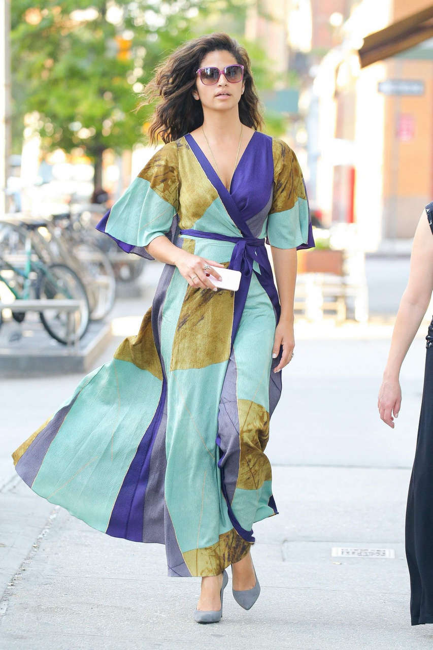 Camila Alves Out About New York