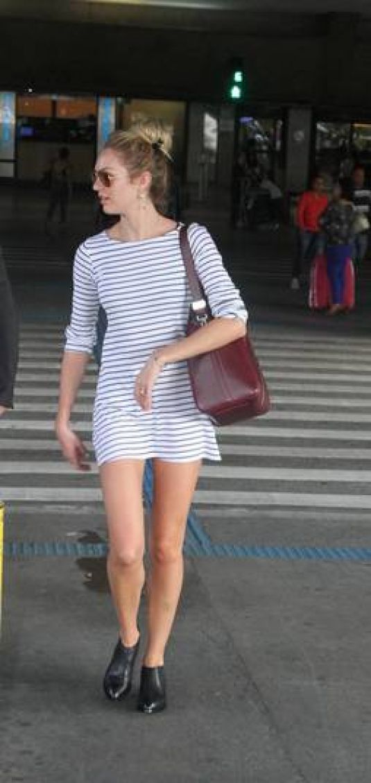 Candice Seanepoel Arrives Airport Sao Paulo