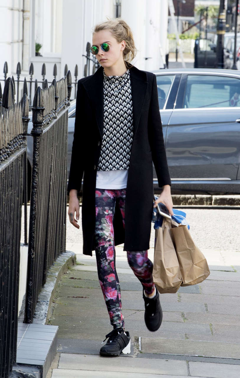 Cara Delevingne Out Shopping London