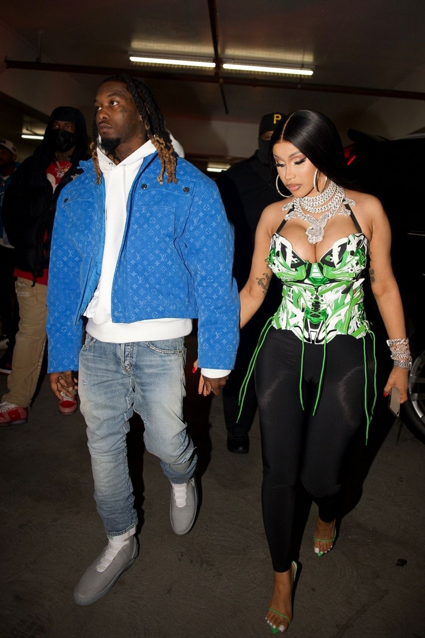 Cardi B Arrives Offset S Birthday Party Los Angeles