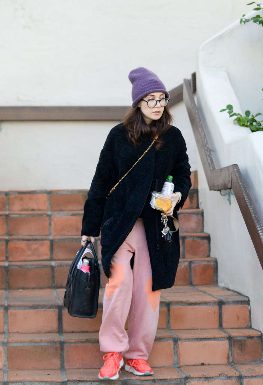 Carice Van Houten Out About Los Angeles