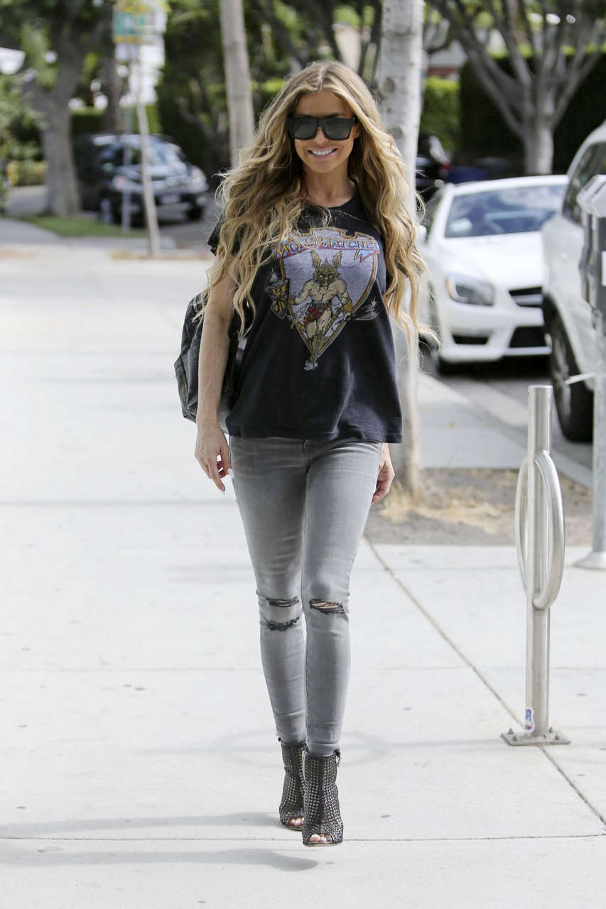 Carmen Electra Jeans Out Hollywood