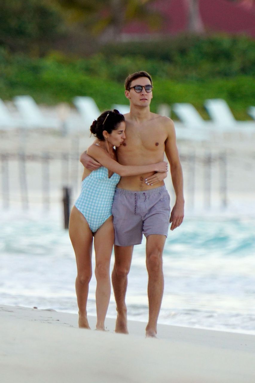 Carmen Montero Mundt And George Russell Out On The Beach St Barts