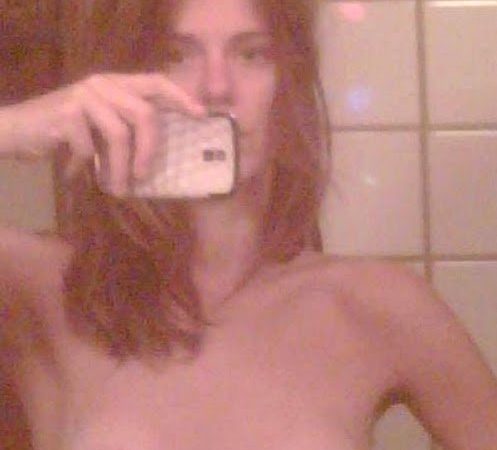 Carolina Dieckmann Nude (22 photos)