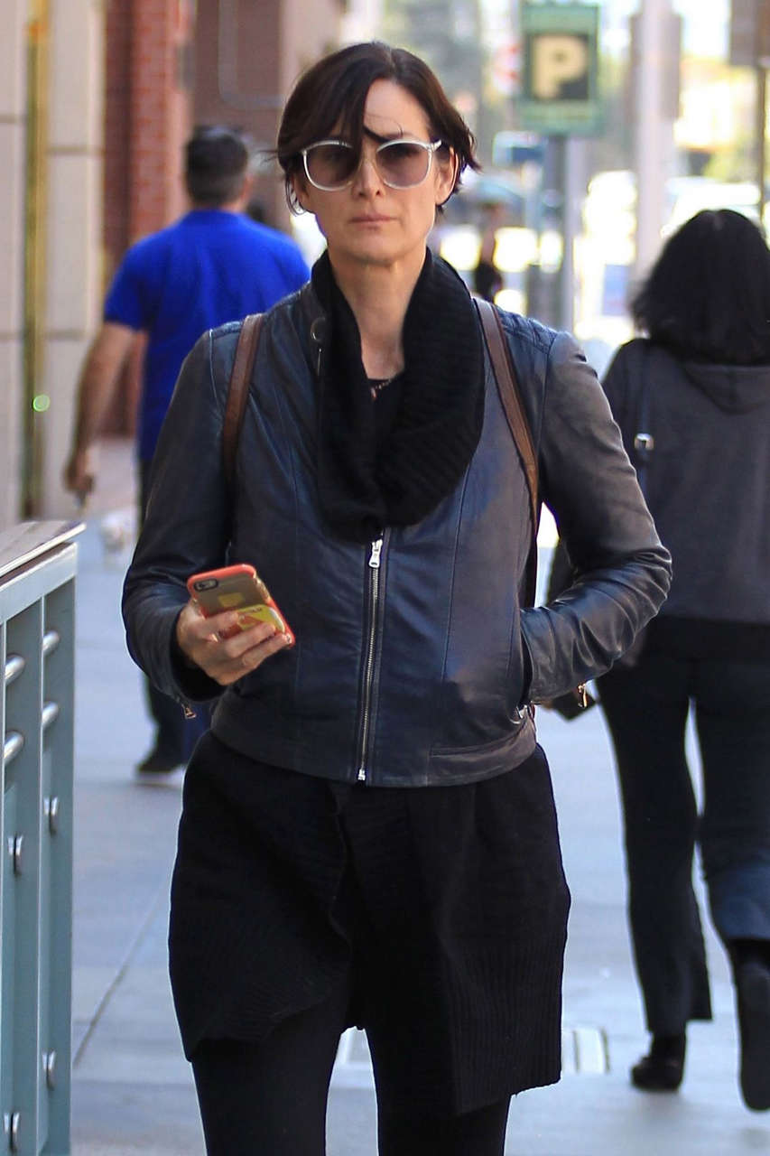 Carrie Anne Moss Out Shopping Beverly Hills
