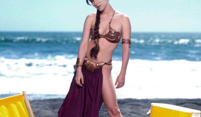 Carrie Fisher Hot (14 photos)