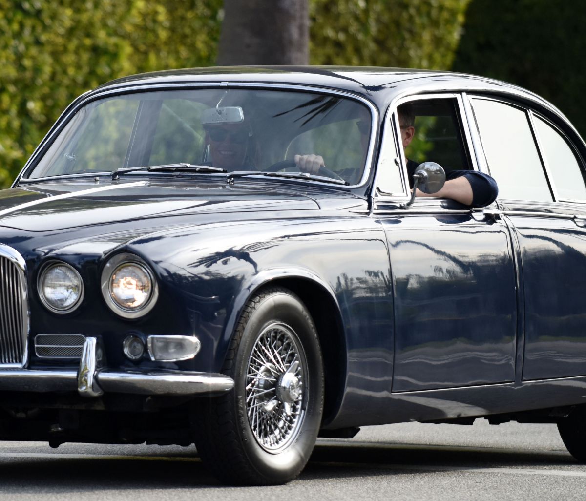 Cat Deeley Cruising Around Beverly Hills 1966 Jaguar