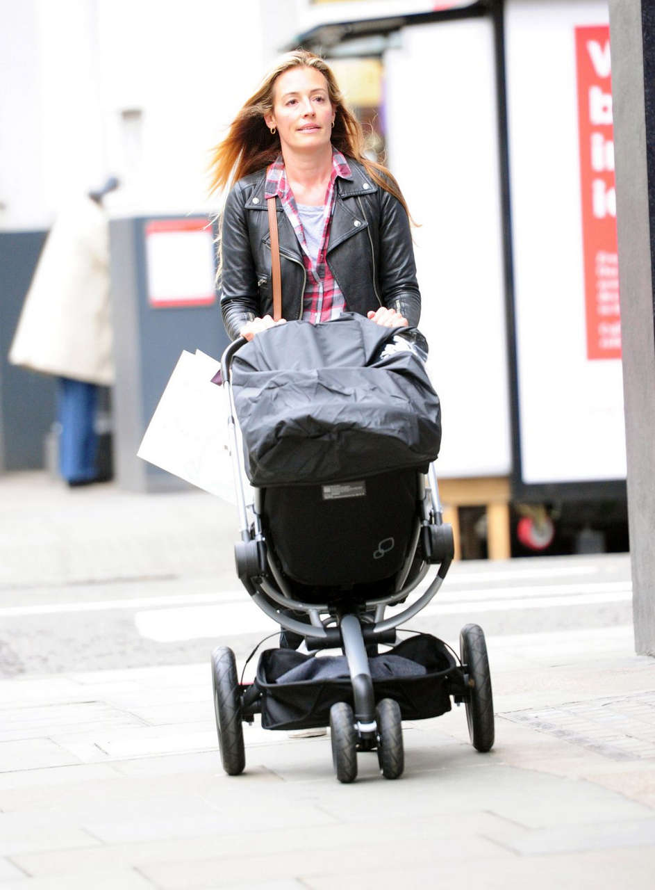 Cat Deeley Out Shopping London