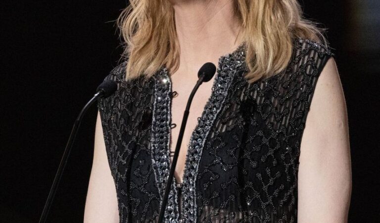 Cate Blanchett 47th Cesar Film Awards Paris (7 photos)