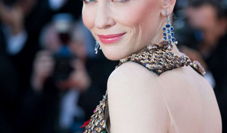 Cate Blanchett How To Train Your Dragon 2 Premiere Cannes Film Festival (28 photos)