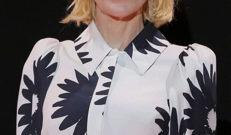 Cate Blanchett Mrs America Screening Campari Boat Cinema Venice Film Festival (4 photos)