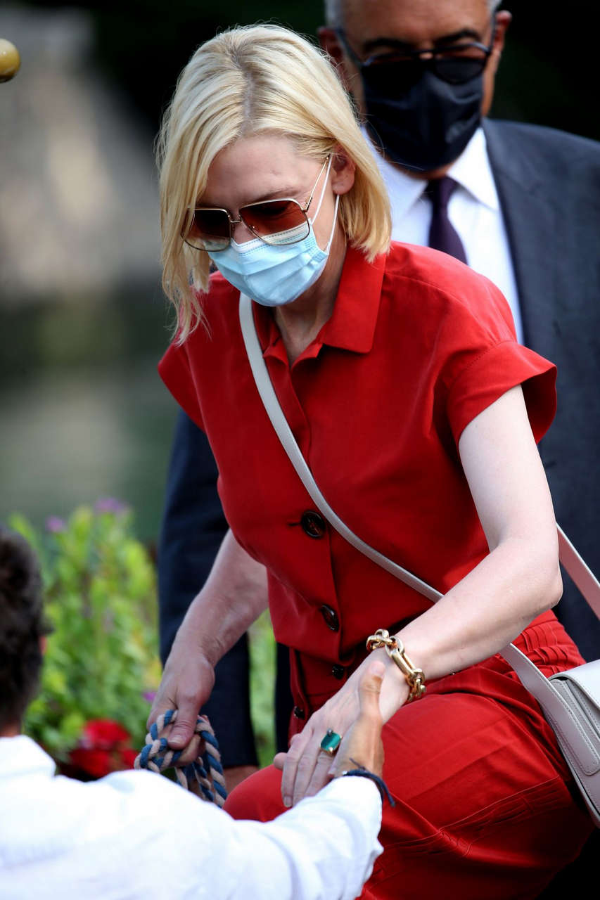 Cate Blanchett Out 2020 Venice Intenrantionalm Film Festival