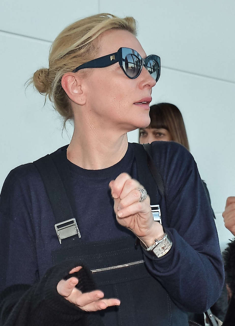 Cate Blanchett Tokyo International Airport