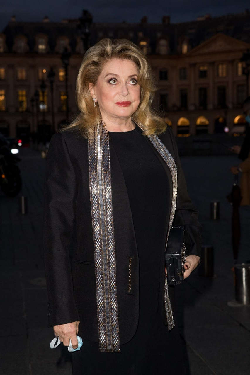 Catherine Deneuve Arrives Louis Vuitton Stellar Jewelry Launch Paris