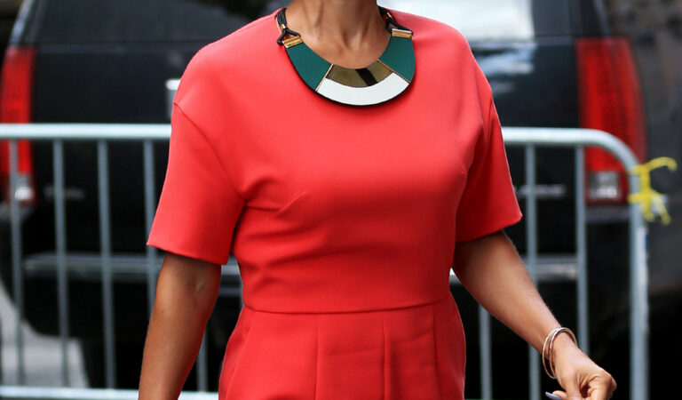 Celebritiesofcolor Jada Pinkett Smith Out In (1 photo)