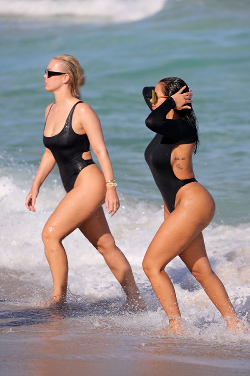 Chaney Jones And Bianca Elouise Swimsuit Beach Miami