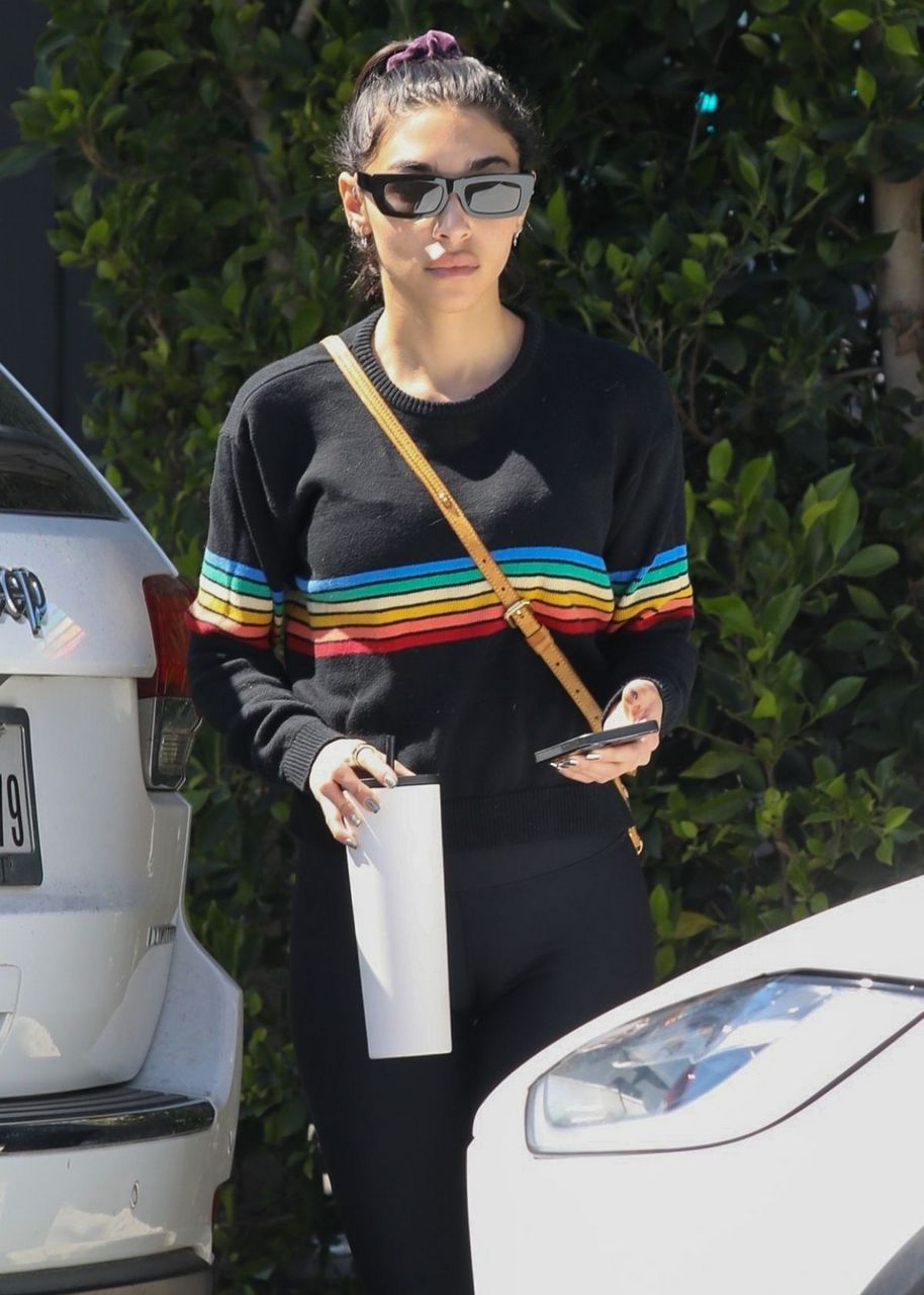 Chantel Jeffries Arrives Lunch With Friend Montage Hotel Beverly Hills