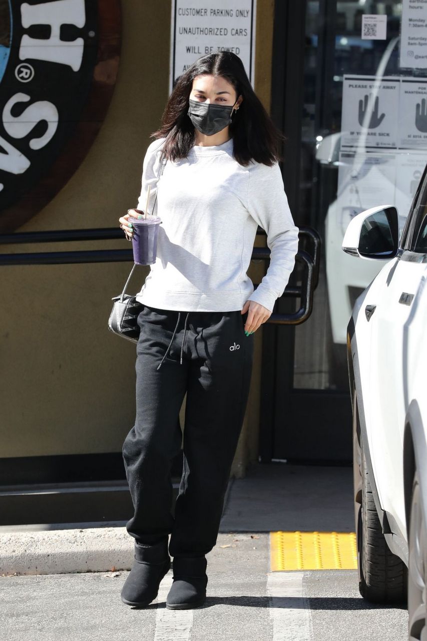 Chantel Jeffries Out For Morning Juice West Hollywood