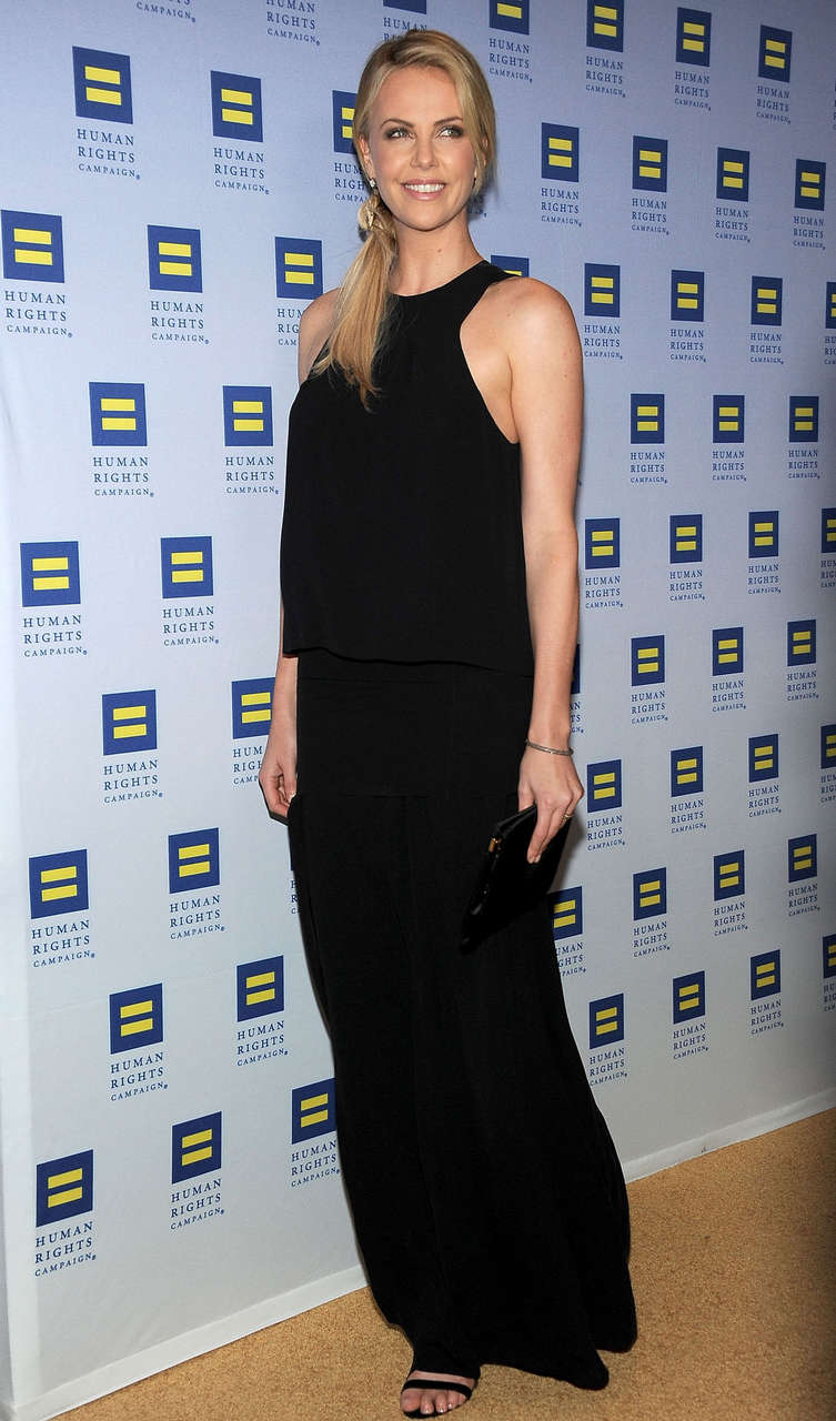 Charlize Theron Human Rights Campaign Hrc Gala Los Angeles