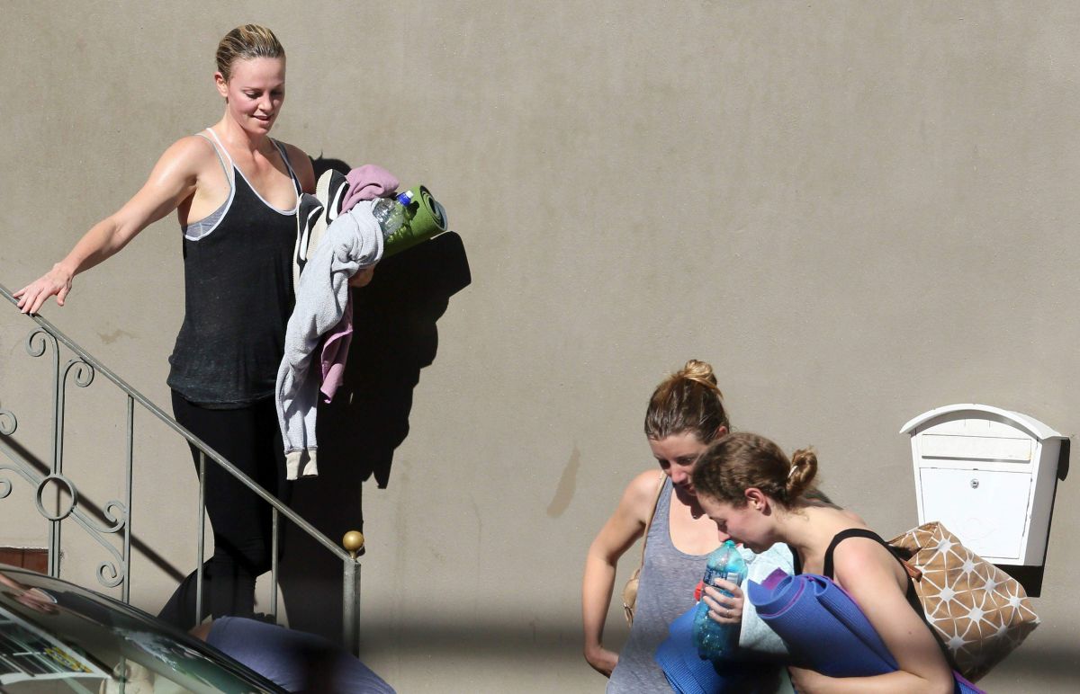 Charlize Theron Leaves Yoga Class South Africa