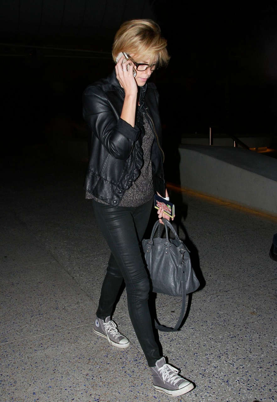 Charlize Theron Leavs Lax Airport