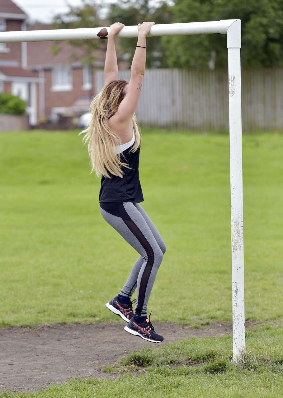 Charlotte Crosby Workout Hear To Her Home Newcastle