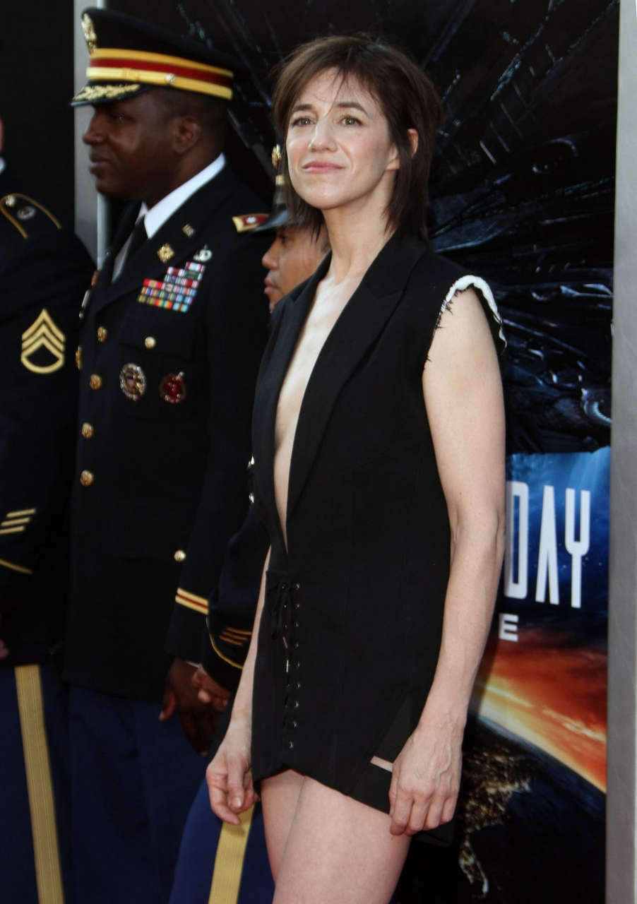 Charlotte Gainsbourg Independence Day Resurgence Premiere Hollywood