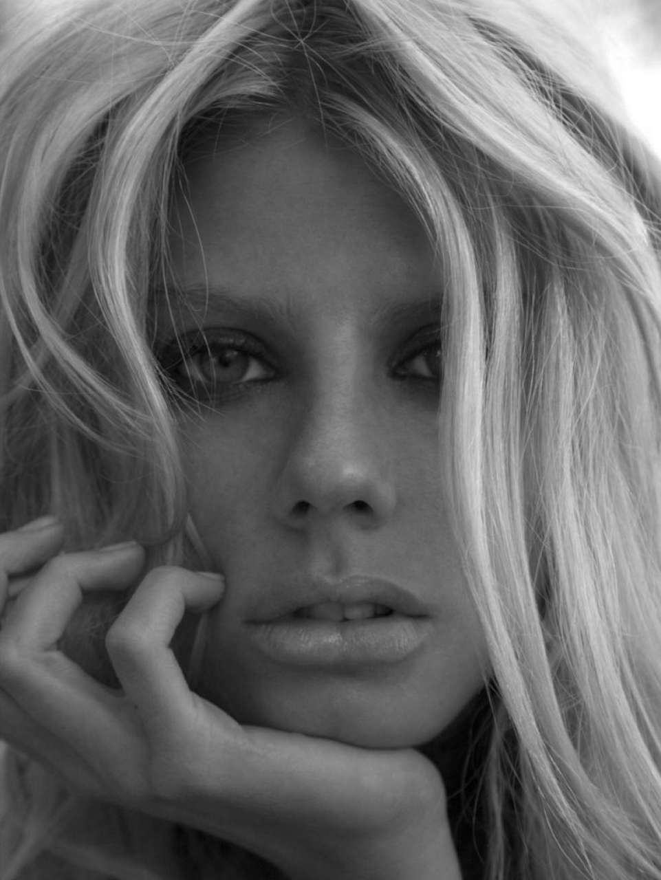 Charlotte Mckinney By Toni Duran For Daily Book
