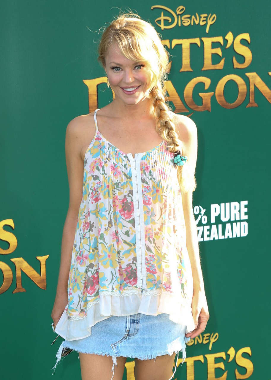 Charlotte Ross Petes Dragon Premiere Hollywood