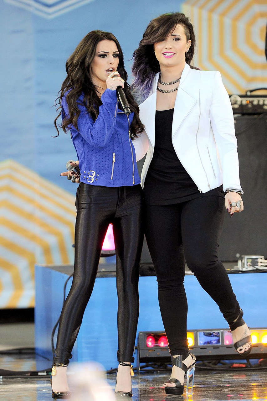 Cher Lloyd Demi Lovato Performs Good Morning America New York