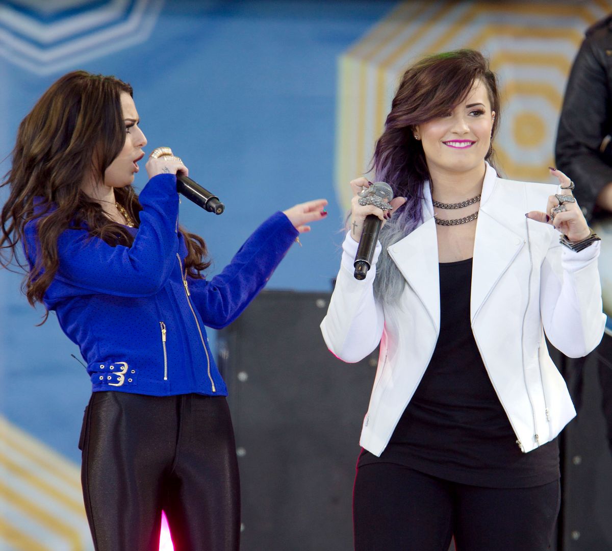 Cher Lloyd Demi Lovato Performs Good Morning America New York