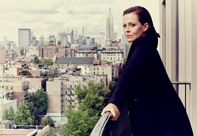 Chibstelford Sigourney Weaver Photographed By (2 photos)