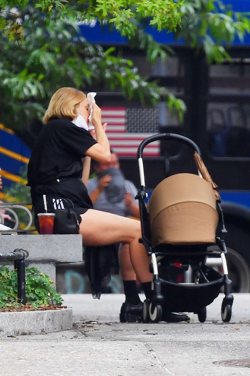 Chle Sevigny Out For Muffin Iced Coffee New York