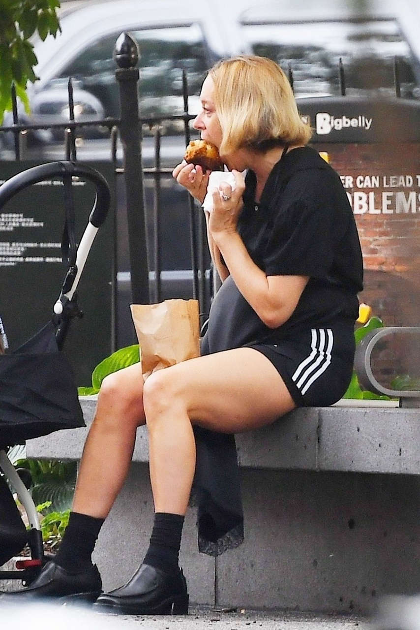 Chle Sevigny Out For Muffin Iced Coffee New York