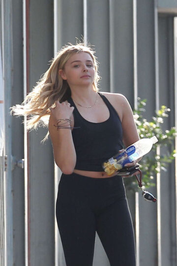Chlloe Moretz Tights Leaves Pilates Class West Hollywood
