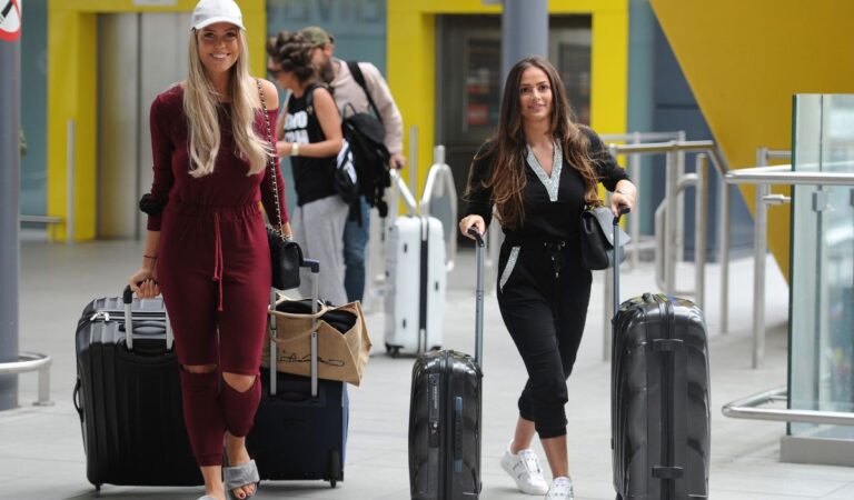 Chloe Meadows Courtney Green Gatwick Airport West Sussex (7 photos)