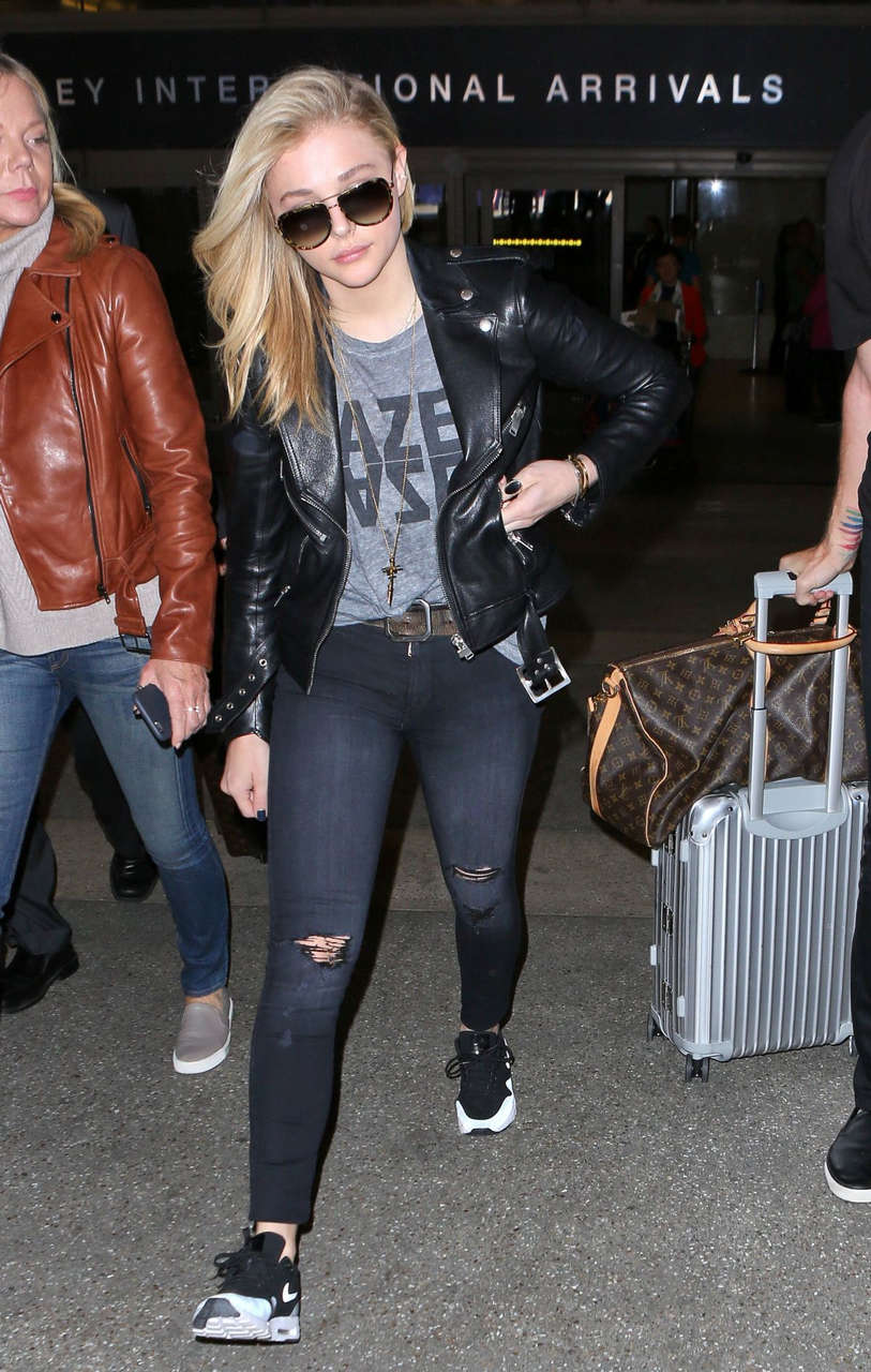Chloe Moretz Arrives Los Angeles International Airport