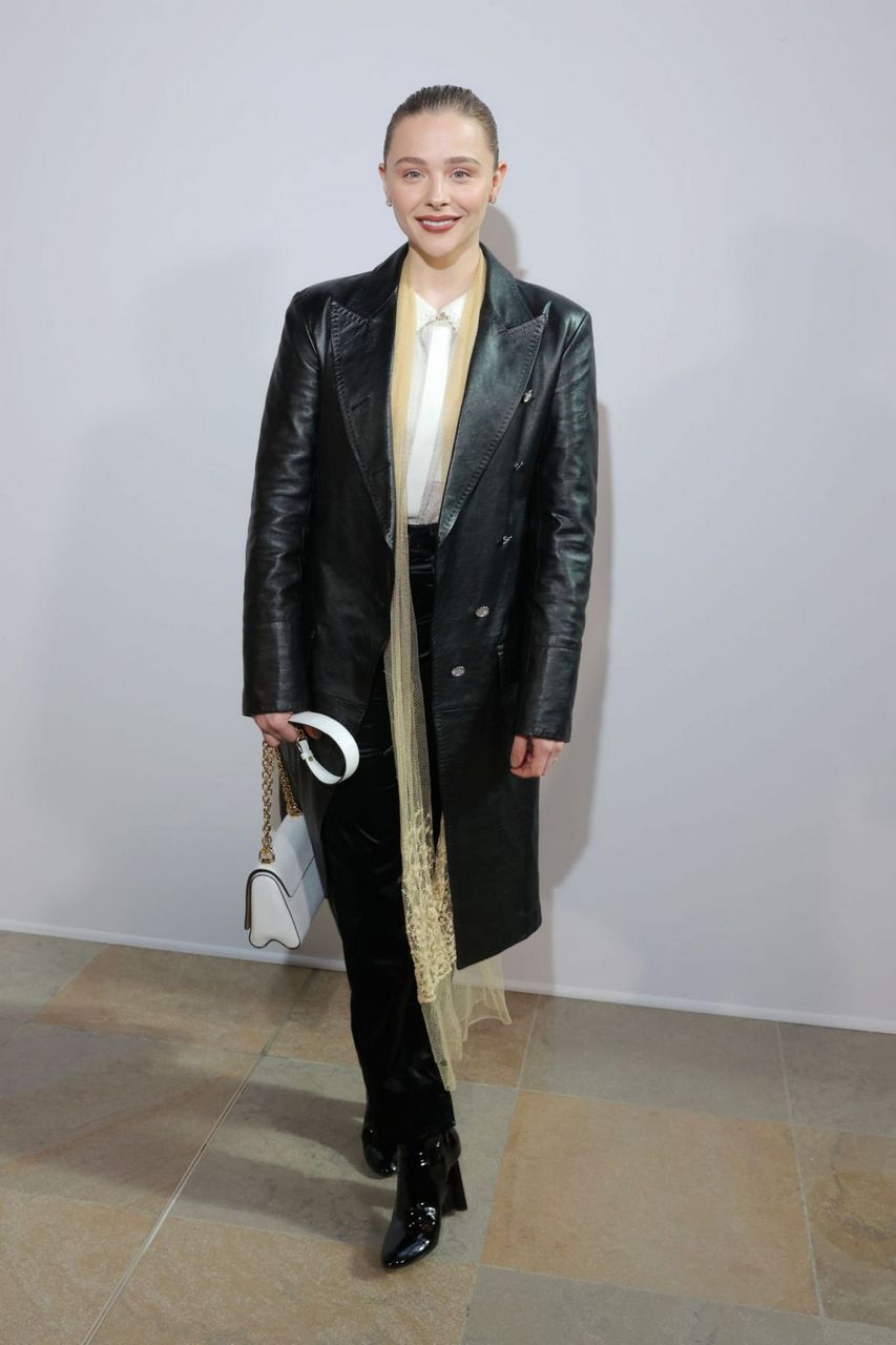 Chloe Moretz Louis Vuitton Show Paris Fashion Week