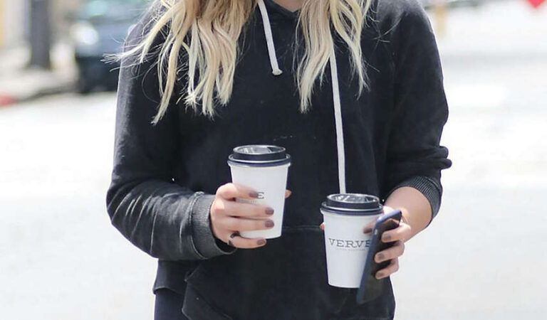 Chloe Moretz Out For Coffe Los Angeles (13 photos)