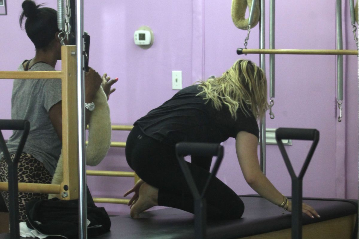 Chloe Moretz Pilates Class Los Angeles