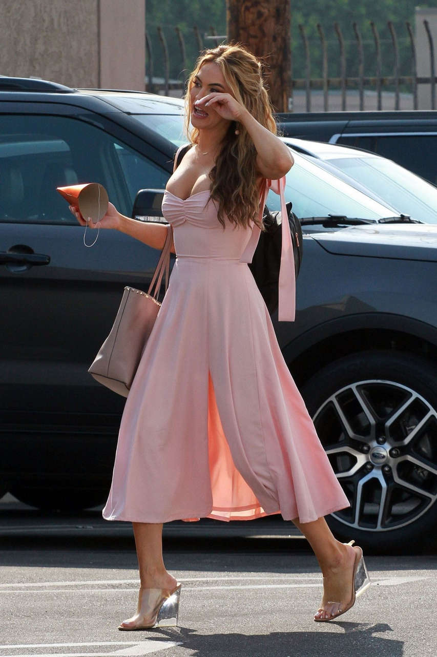Chrishell Stause Heading To Dwts Rehersal Los Angeles
