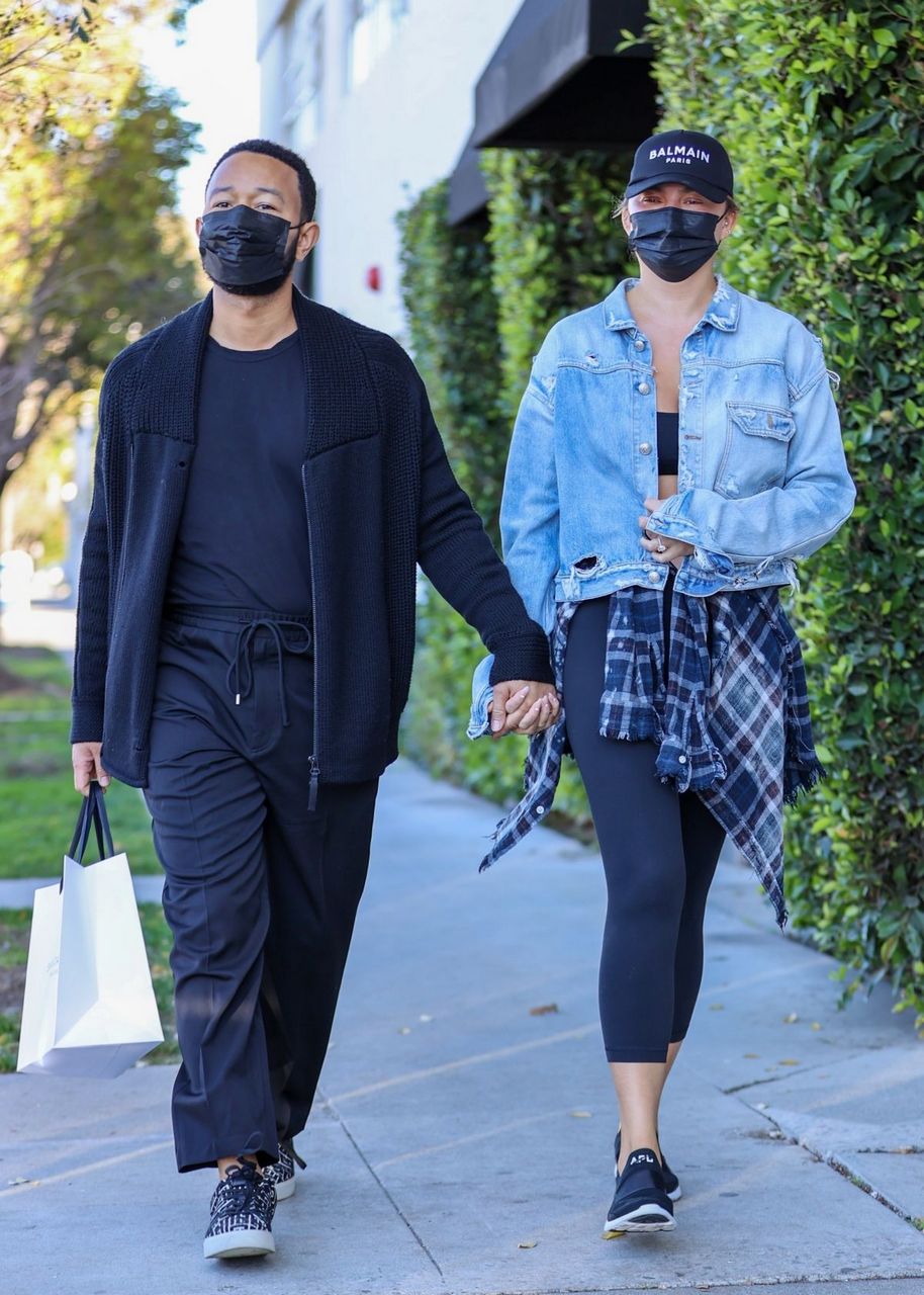 Chrissy Teigen And John Legend Arrives Spa Beverly Hills