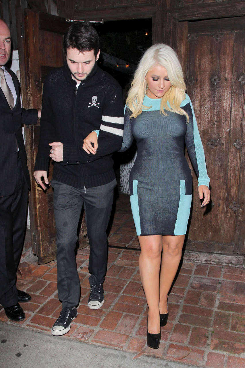 Christina Aguilera Leaving Red Door Restaurant Los Angeles
