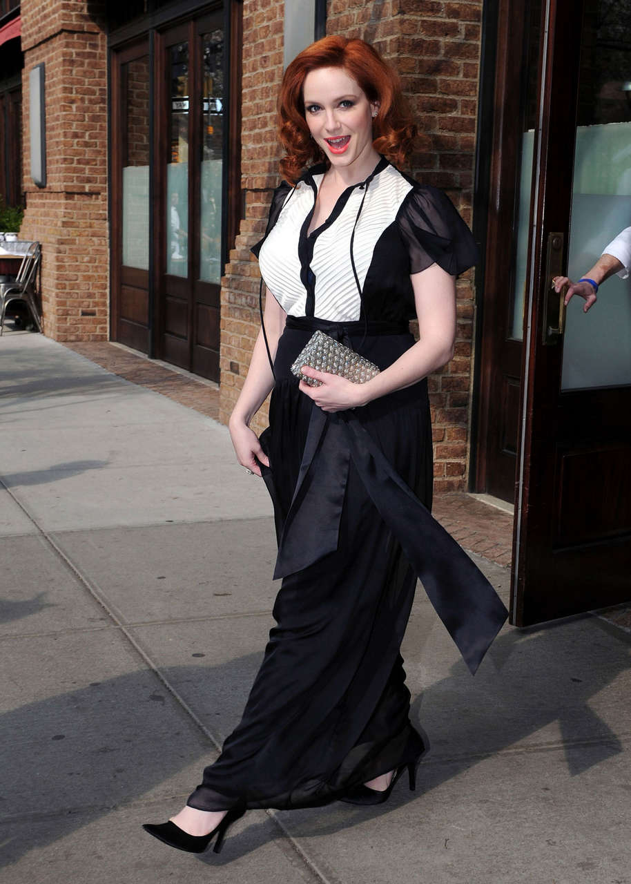 Christina Hendricks Leaving Her Hotel New York