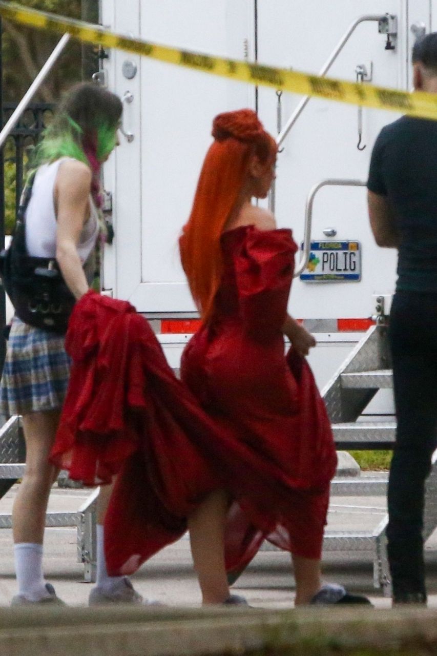 Christine Aguilera Prepares To Film Her Music Video Miami