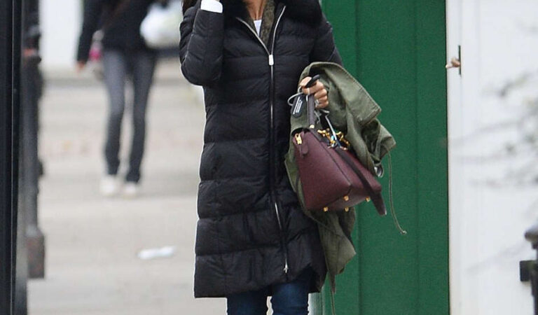 Christine Bleakley Out About London (9 photos)